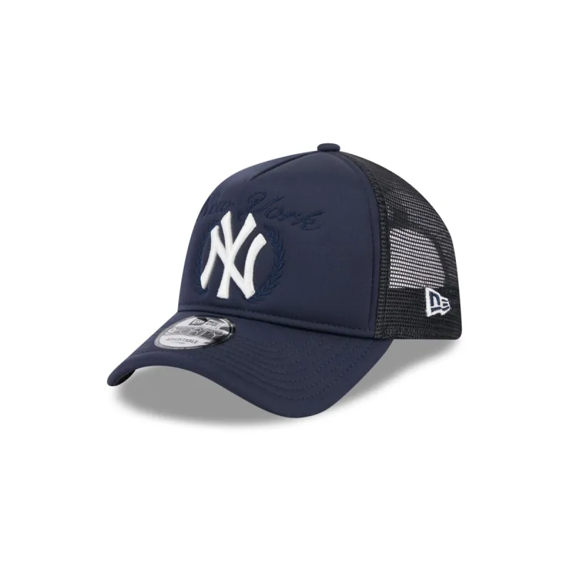 New York Yankees Fairway 9FORTY A-Frame Snapback Hat sold by New Era