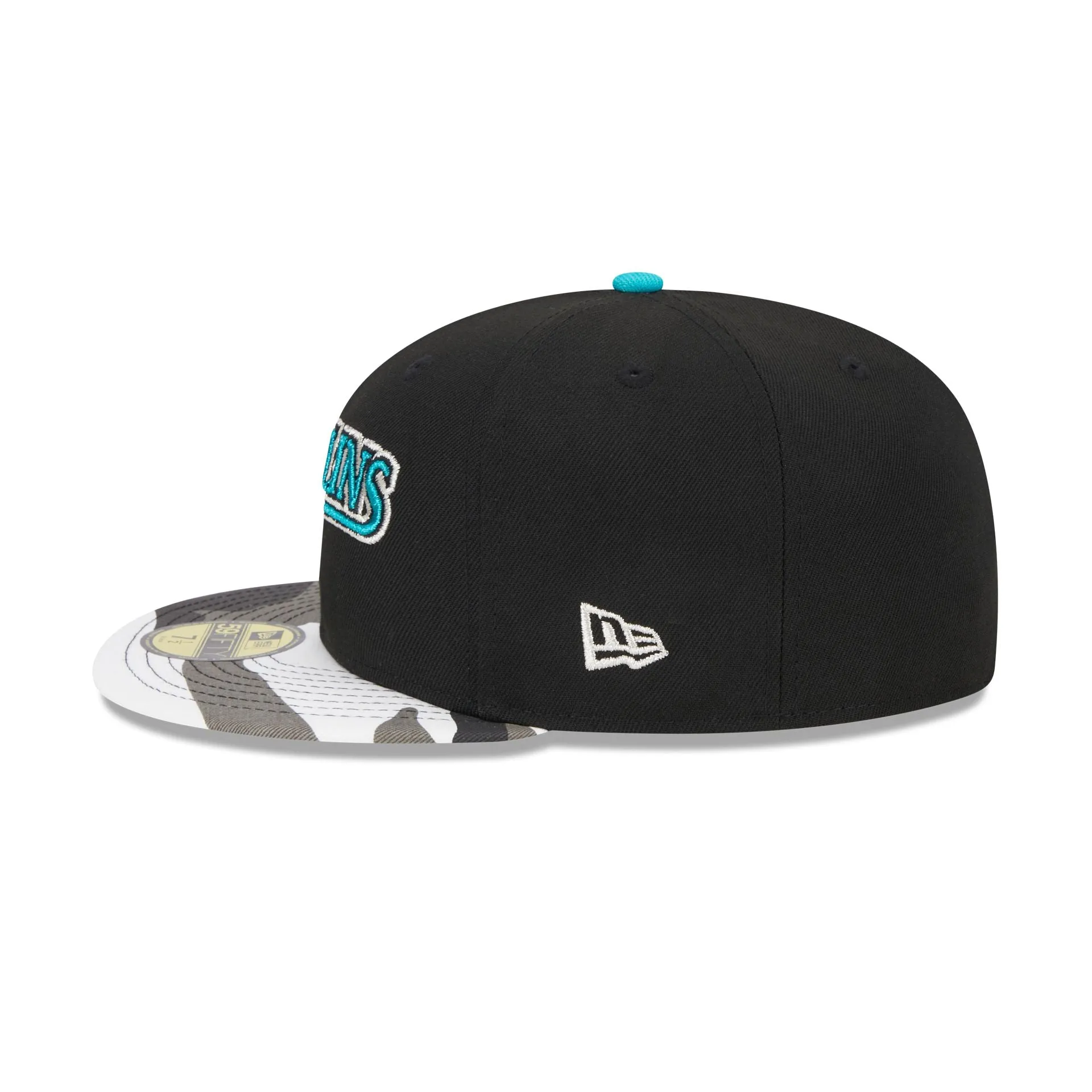 Miami Marlins Metallic Camo 59FIFTY Fitted Hat sold by New Era product image thumbnail 5