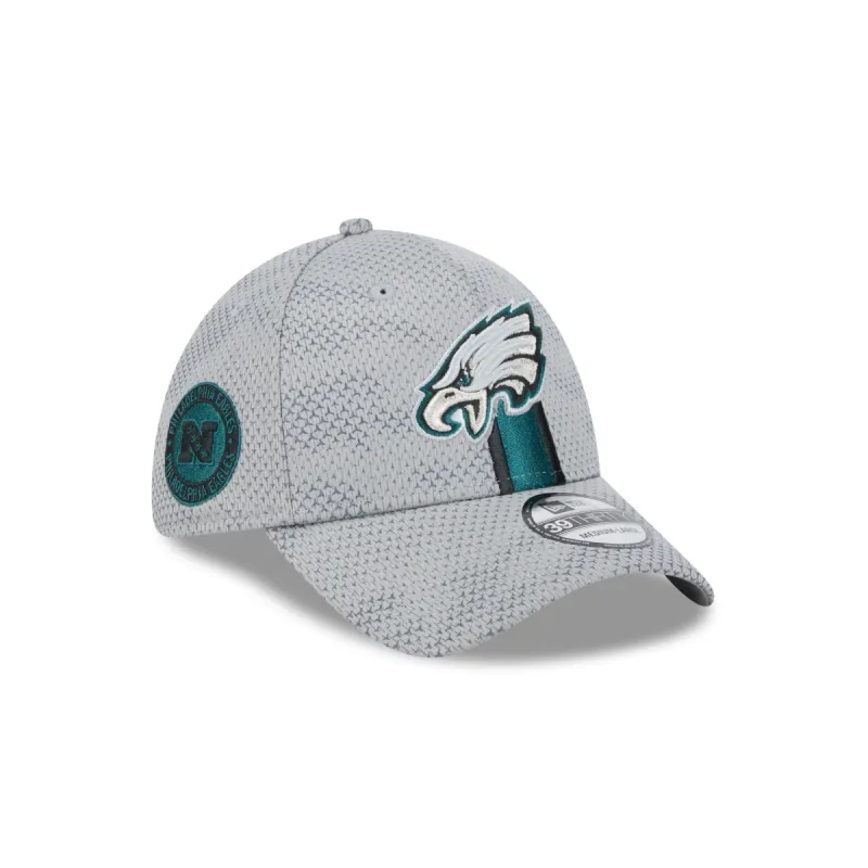 Philadelphia Eagles 2024 Sideline Gray 39THIRTY Stretch Fit Hat sold by New Era
