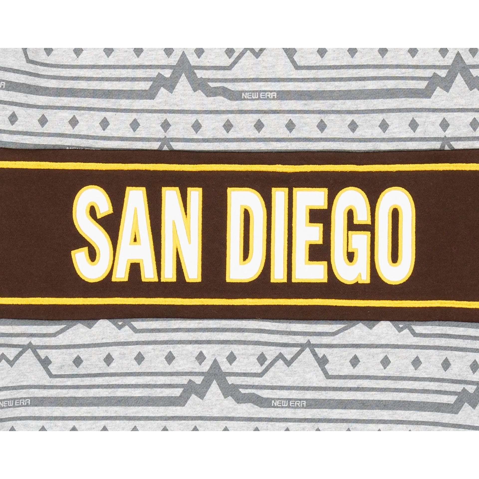 San Diego Padres Lift Pass Crewneck sold by New Era product image thumbnail 5