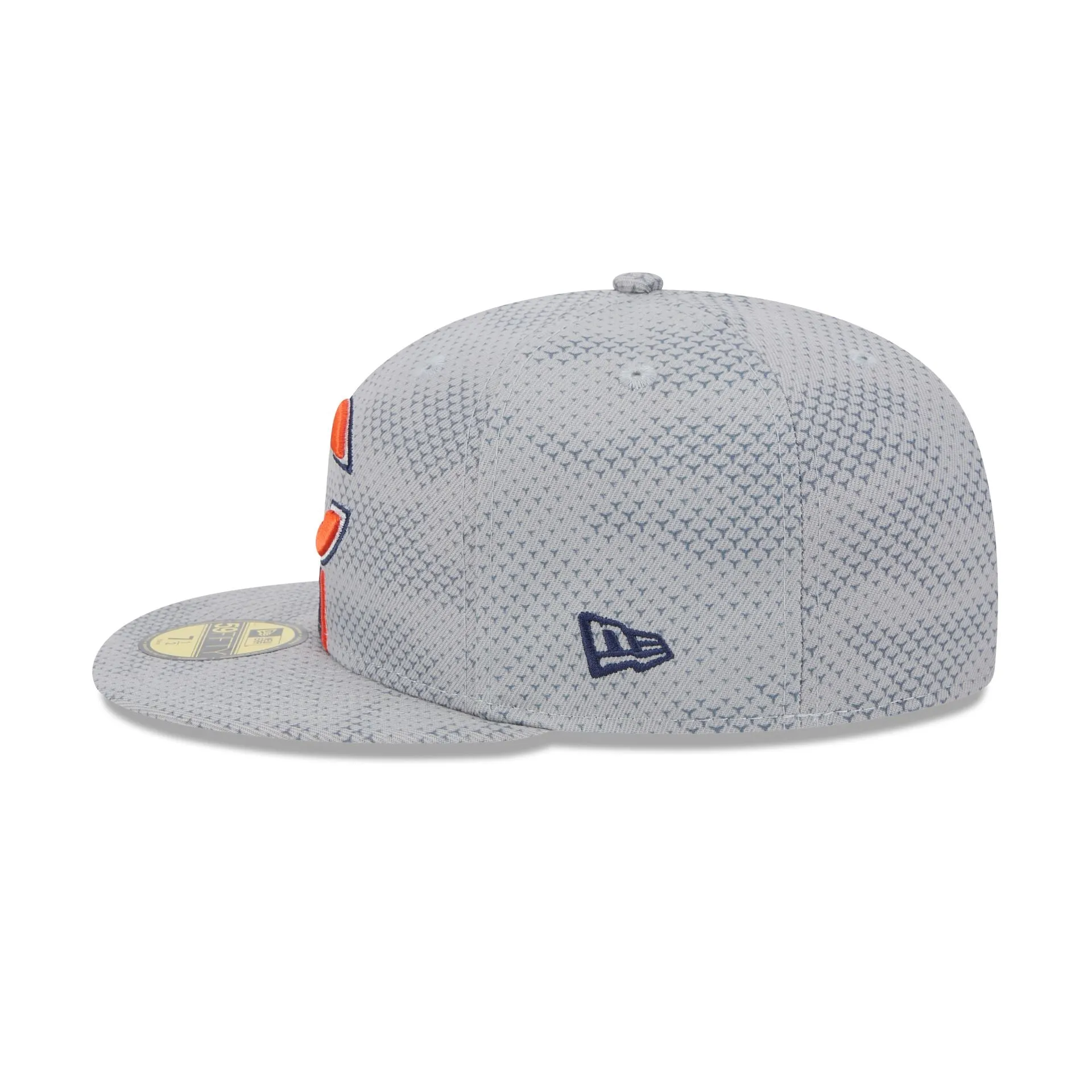 Chicago Bears 2024 Sideline Gray 59FIFTY Fitted Hat sold by New Era product image thumbnail 5