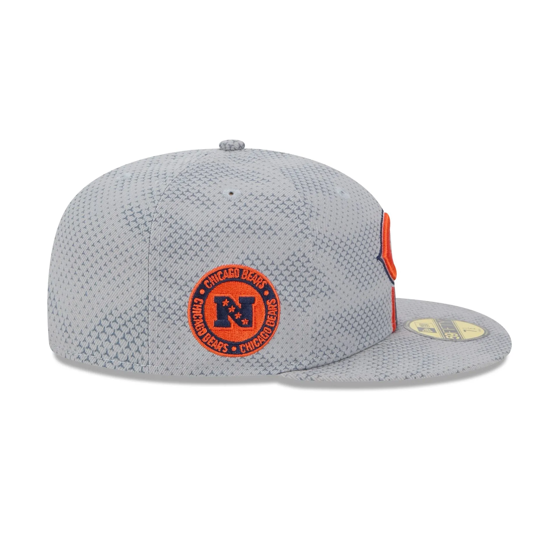 Chicago Bears 2024 Sideline Gray 59FIFTY Fitted Hat sold by New Era product image thumbnail 4