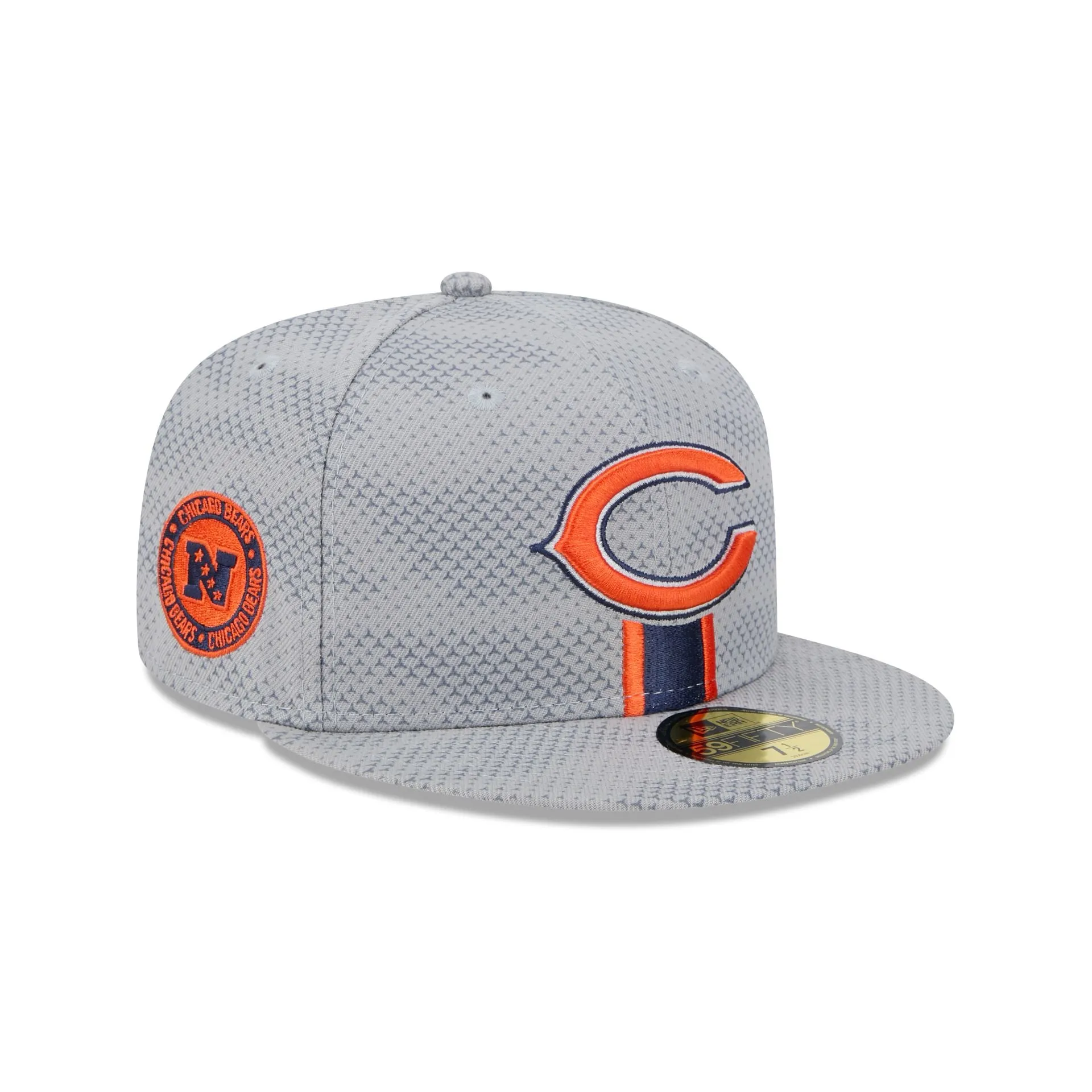 Chicago Bears 2024 Sideline Gray 59FIFTY Fitted Hat sold by New Era