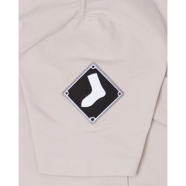 Chicago White Sox Logo Select Chrome T-Shirt sold by New Era product image thumbnail 4