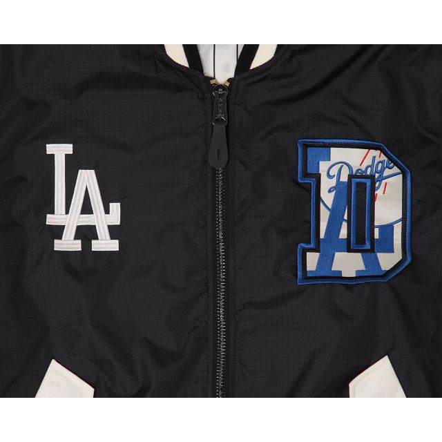 Alpha Industries X Los Angeles Dodgers Alt MA-1 Bomber Jacket sold by New Era product image thumbnail 3