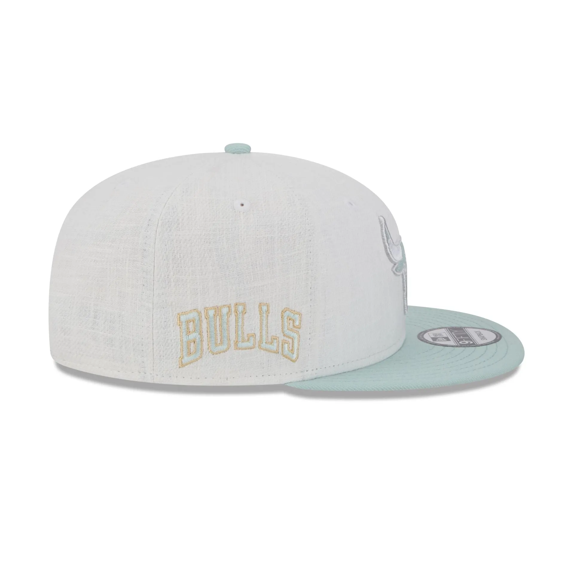 Chicago Bulls Minty Breeze Logo Select 9FIFTY Snapback Hat sold by New Era product image thumbnail 4