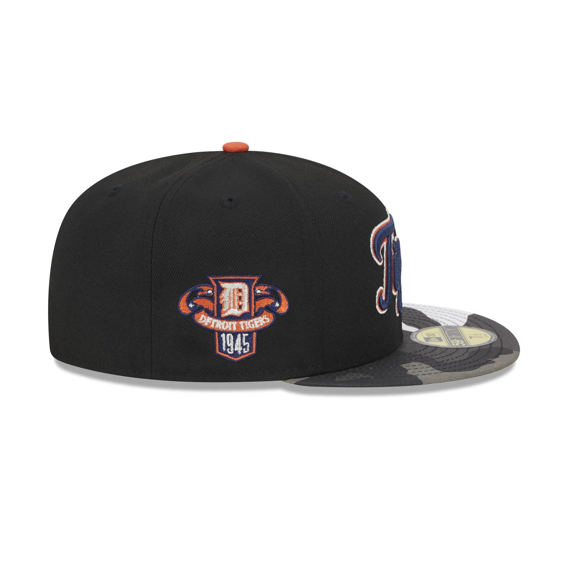 Detroit Tigers Metallic Camo 59FIFTY Fitted Hat sold by New Era product image thumbnail 4