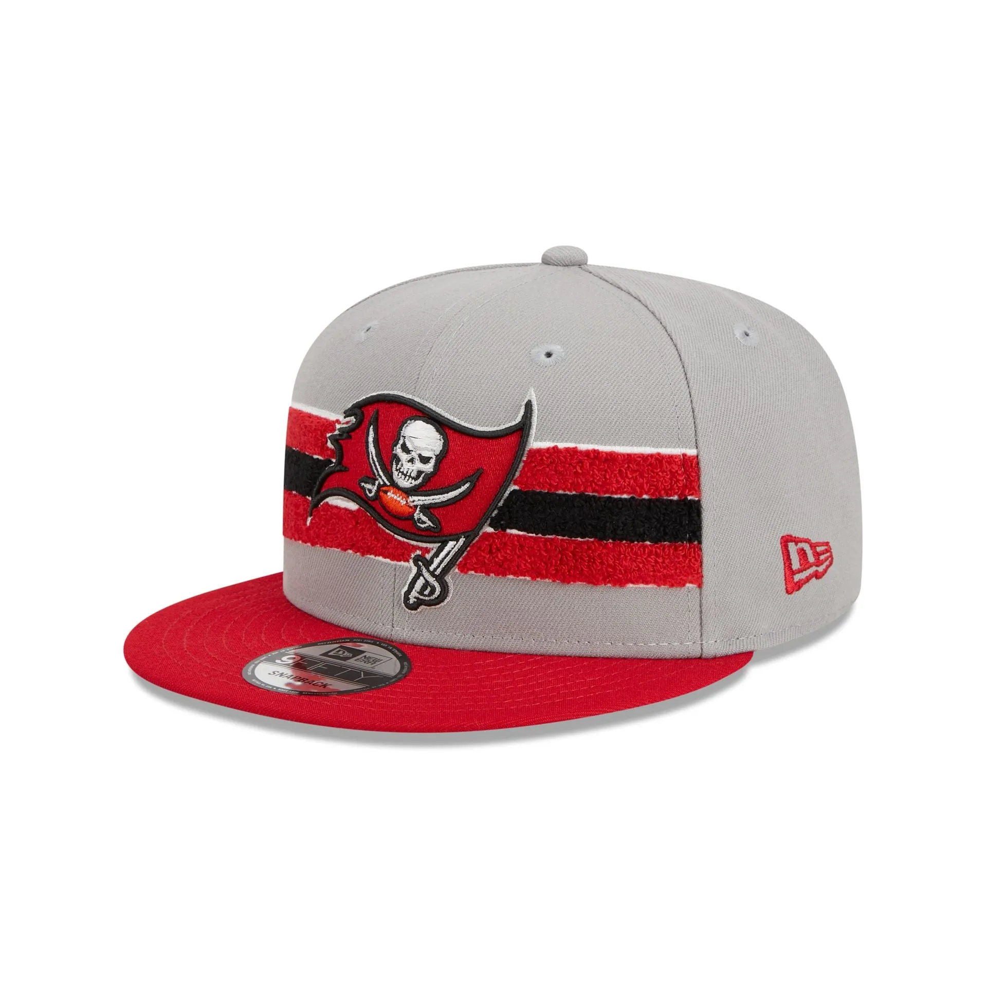Tampa Bay Buccaneers Lift Pass 9FIFTY Snapback Hat sold by New Era