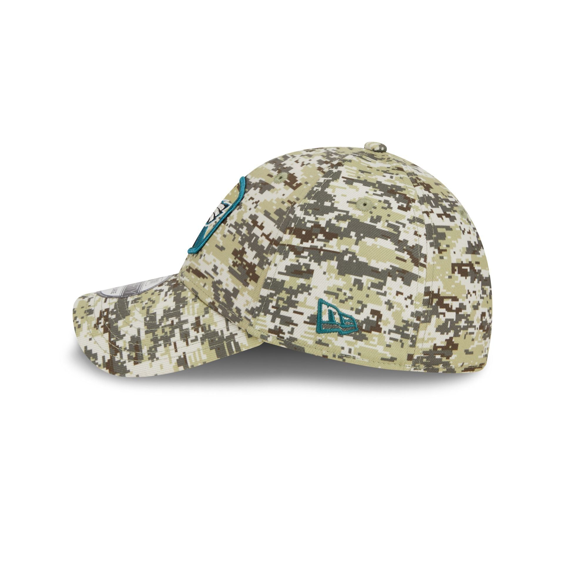 Philadelphia Eagles 2023 Salute to Service Camo 39THIRTY Stretch Fit Hat sold by New Era product image thumbnail 5