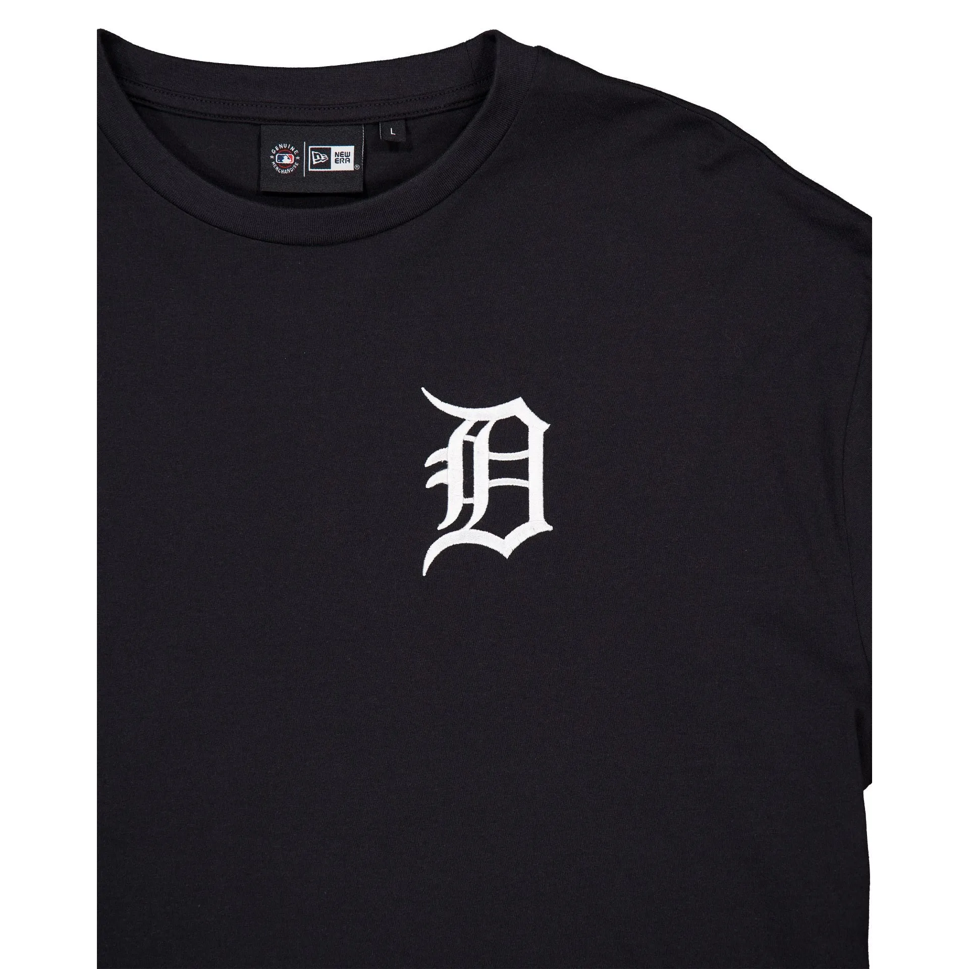 Detroit Tigers Essential Black T-Shirt sold by New Era product image thumbnail 4