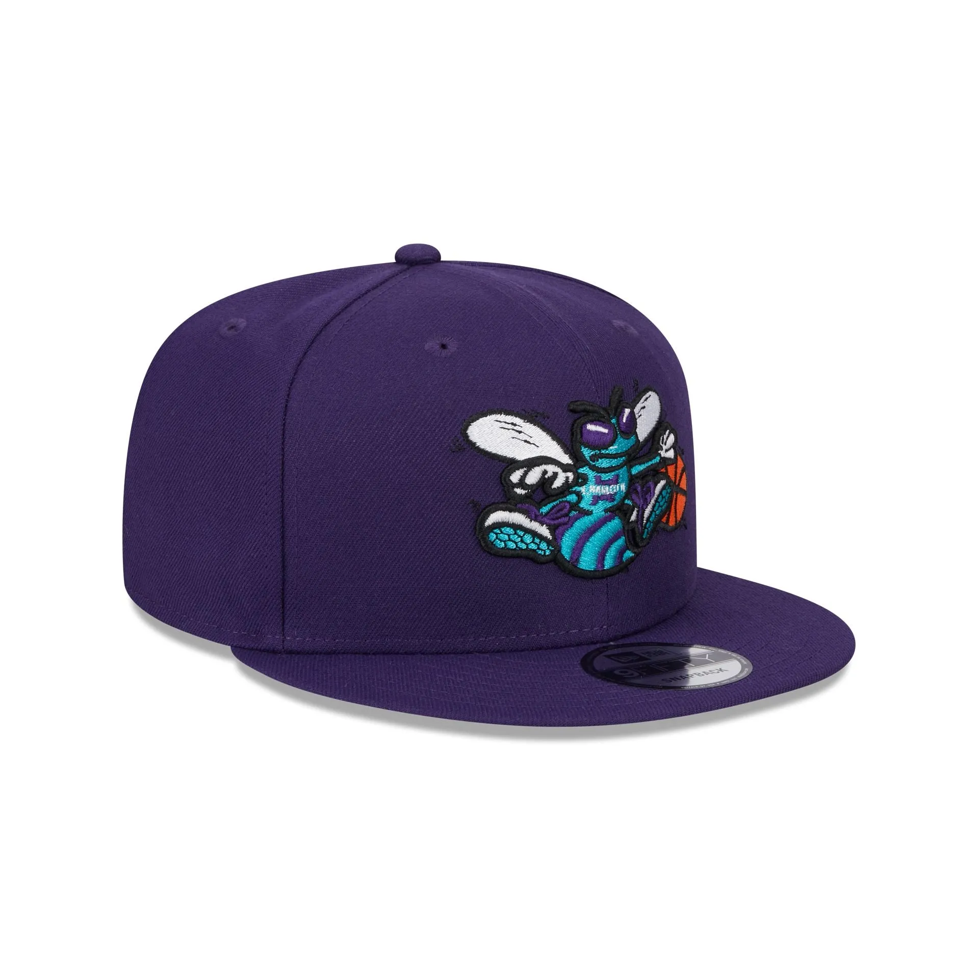Charlotte Hornets Classic Edition Purple 9FIFTY Snapback Hat sold by New Era product image thumbnail 3