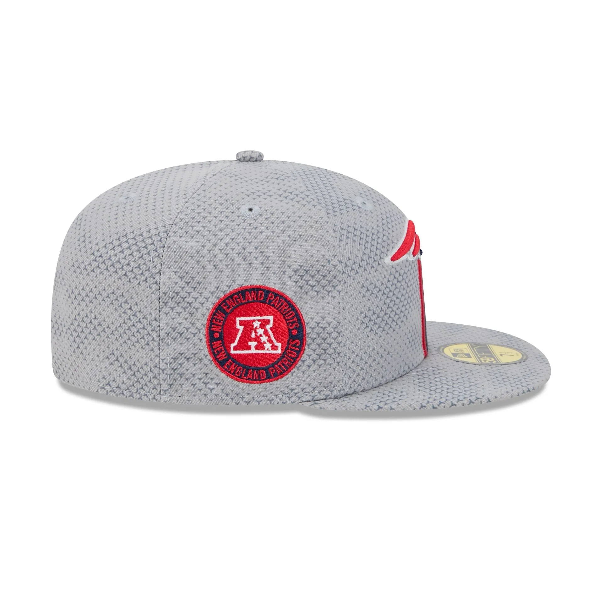 New England Patriots 2024 Sideline Gray 59FIFTY Fitted Hat sold by New Era product image thumbnail 4