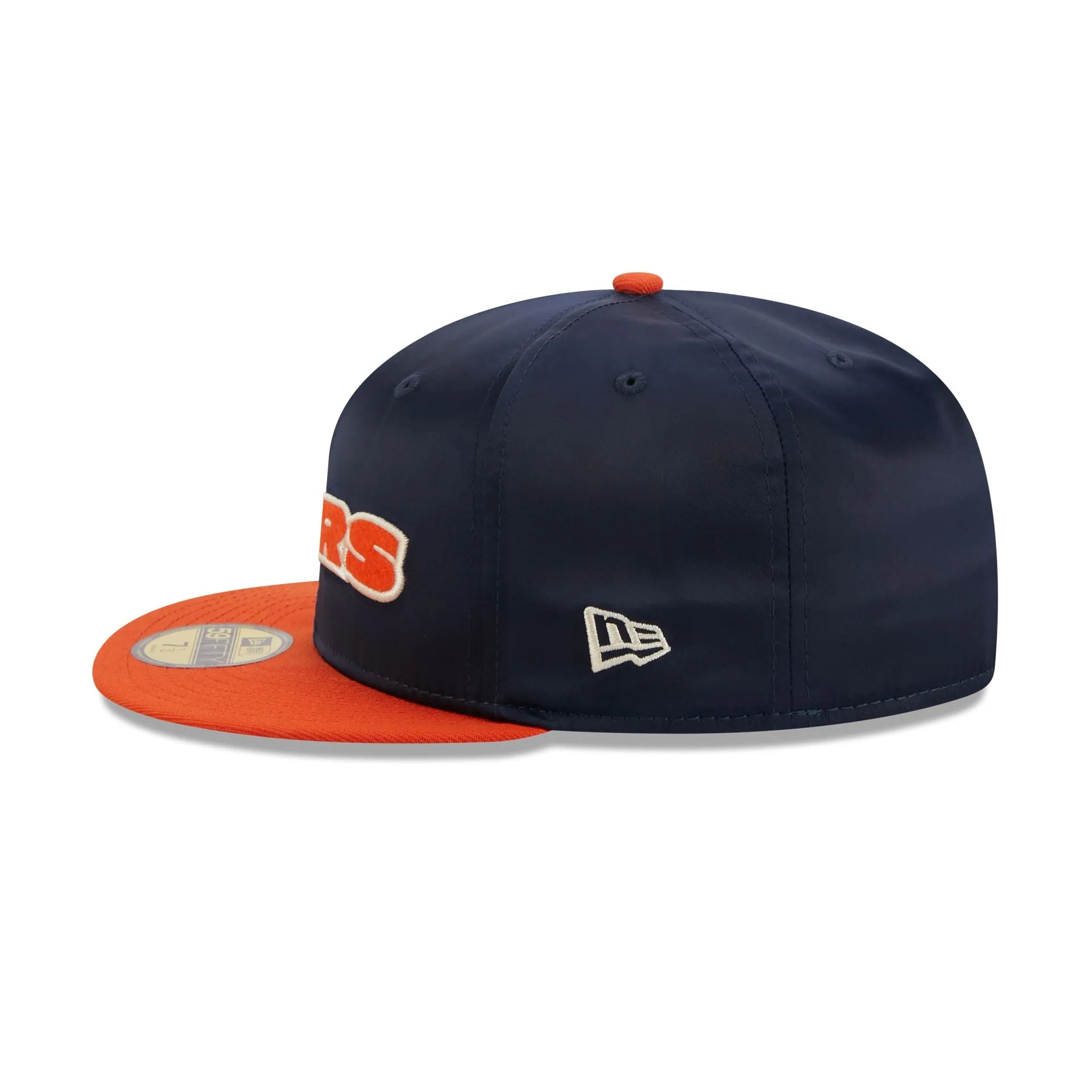 Chicago Bears Satin 59FIFTY Fitted Hat sold by New Era product image thumbnail 4