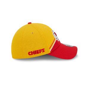 Kansas City Chiefs 2023 Sideline 39THIRTY Stretch Fit Hat sold by New Era