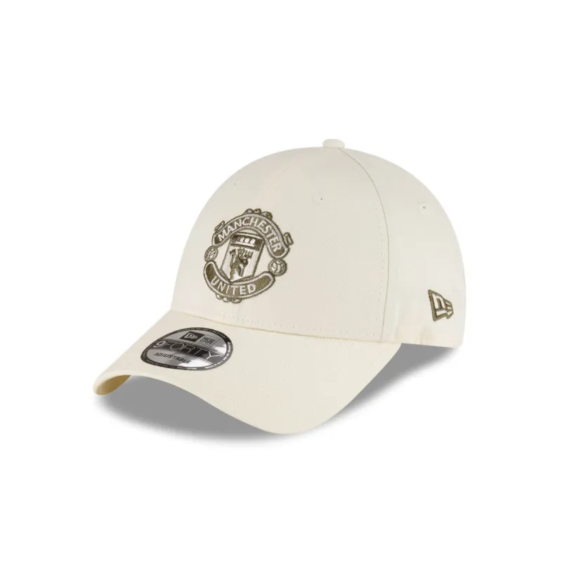 Manchester United Green Logo 9FORTY Adjustable Hat sold by New Era