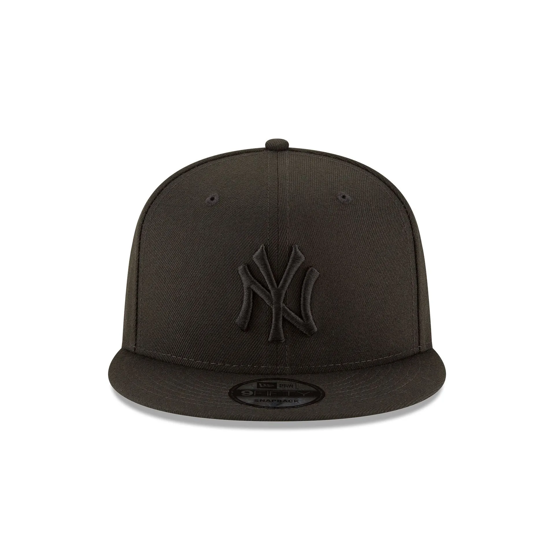 New York Yankees Basic Black on Black 9FIFTY Snapback Hat sold by New Era product image thumbnail 2
