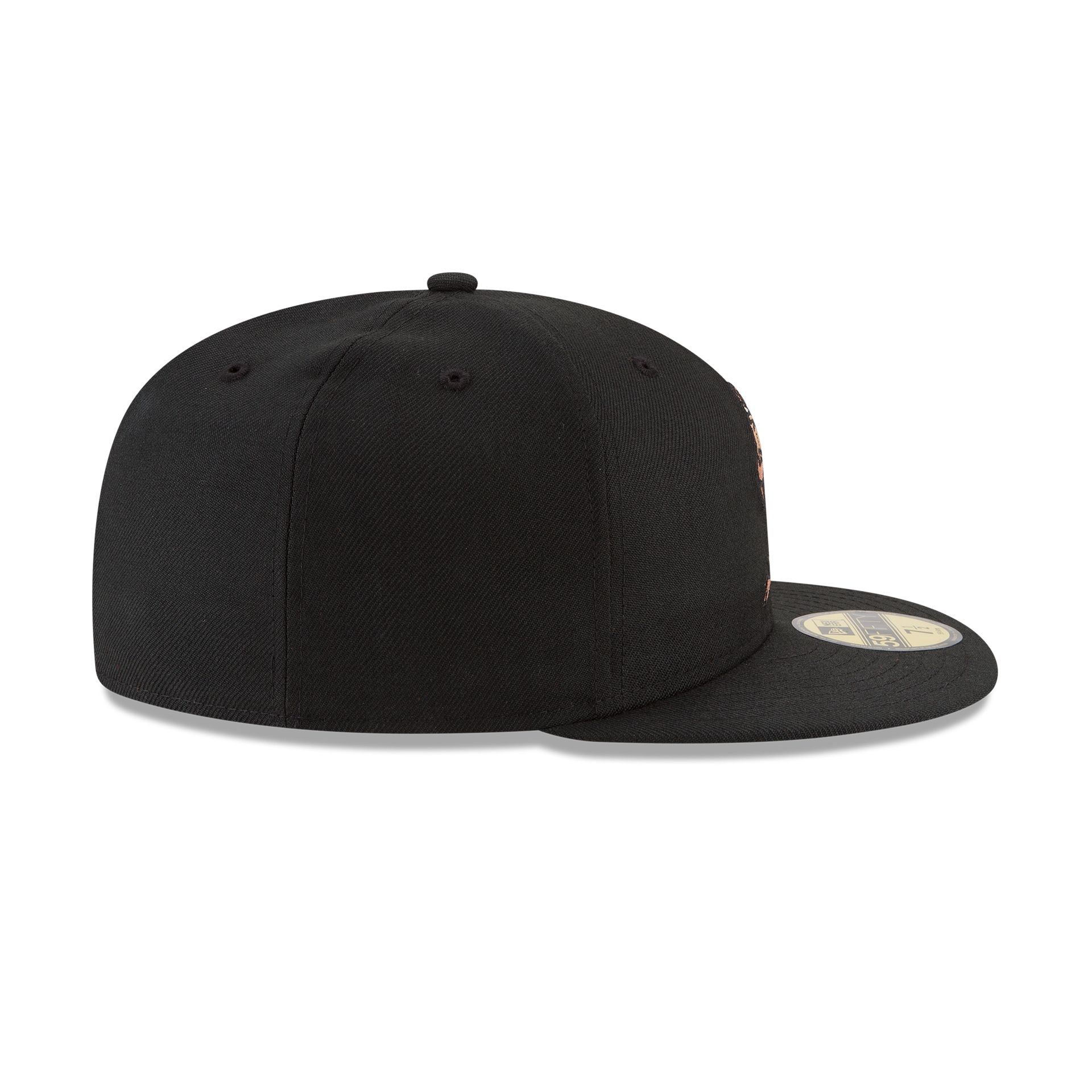 Looney Tunes Taz Black 59FIFTY Fitted Hat sold by New Era product image thumbnail 5