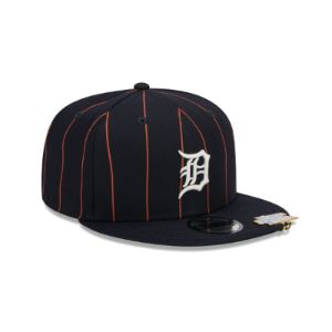 Detroit Tigers Pinstripe Visor Clip 9FIFTY Snapback Hat sold by New Era