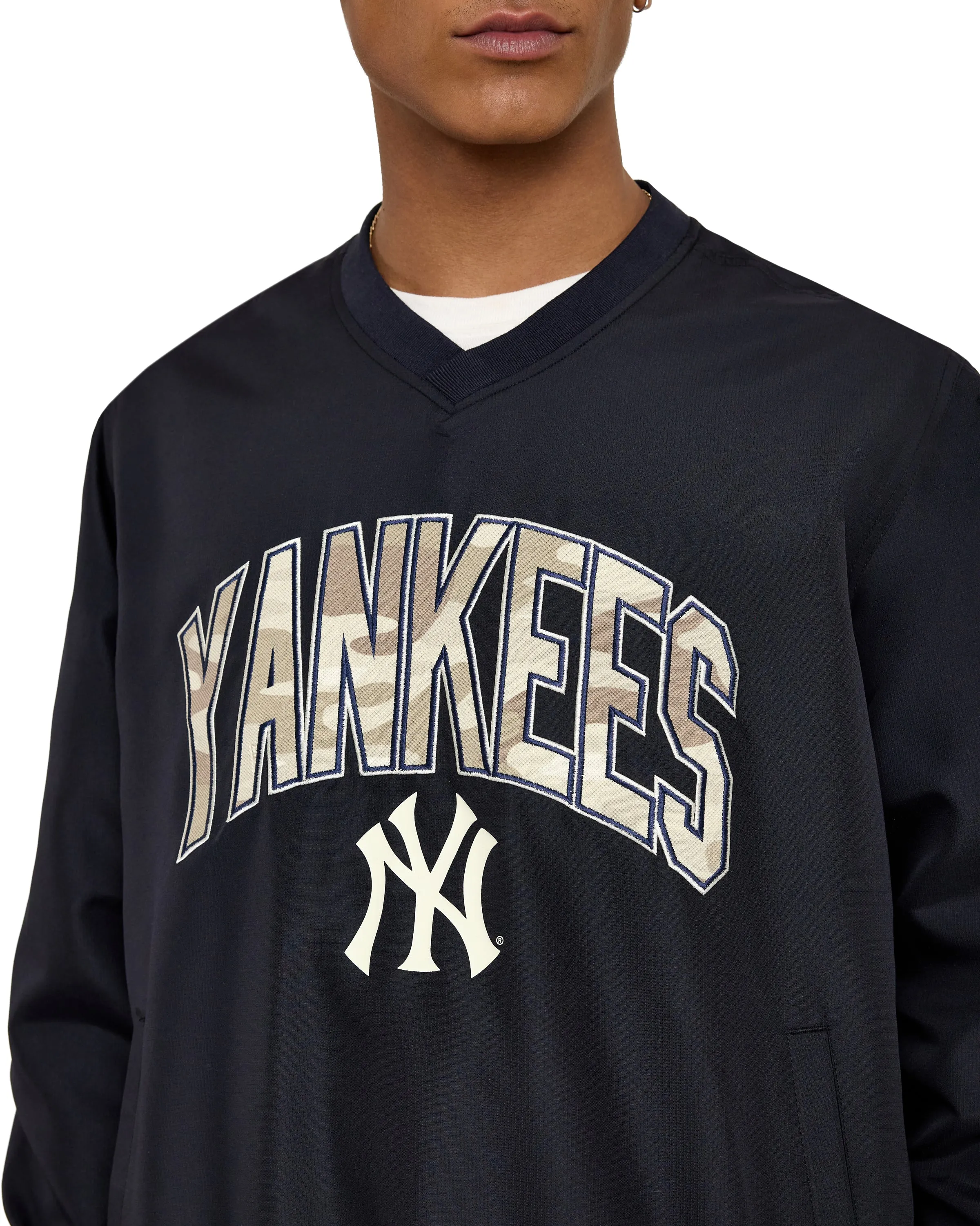 San Diego Padres Fairway Camo Windbreaker sold by New Era product image thumbnail 2