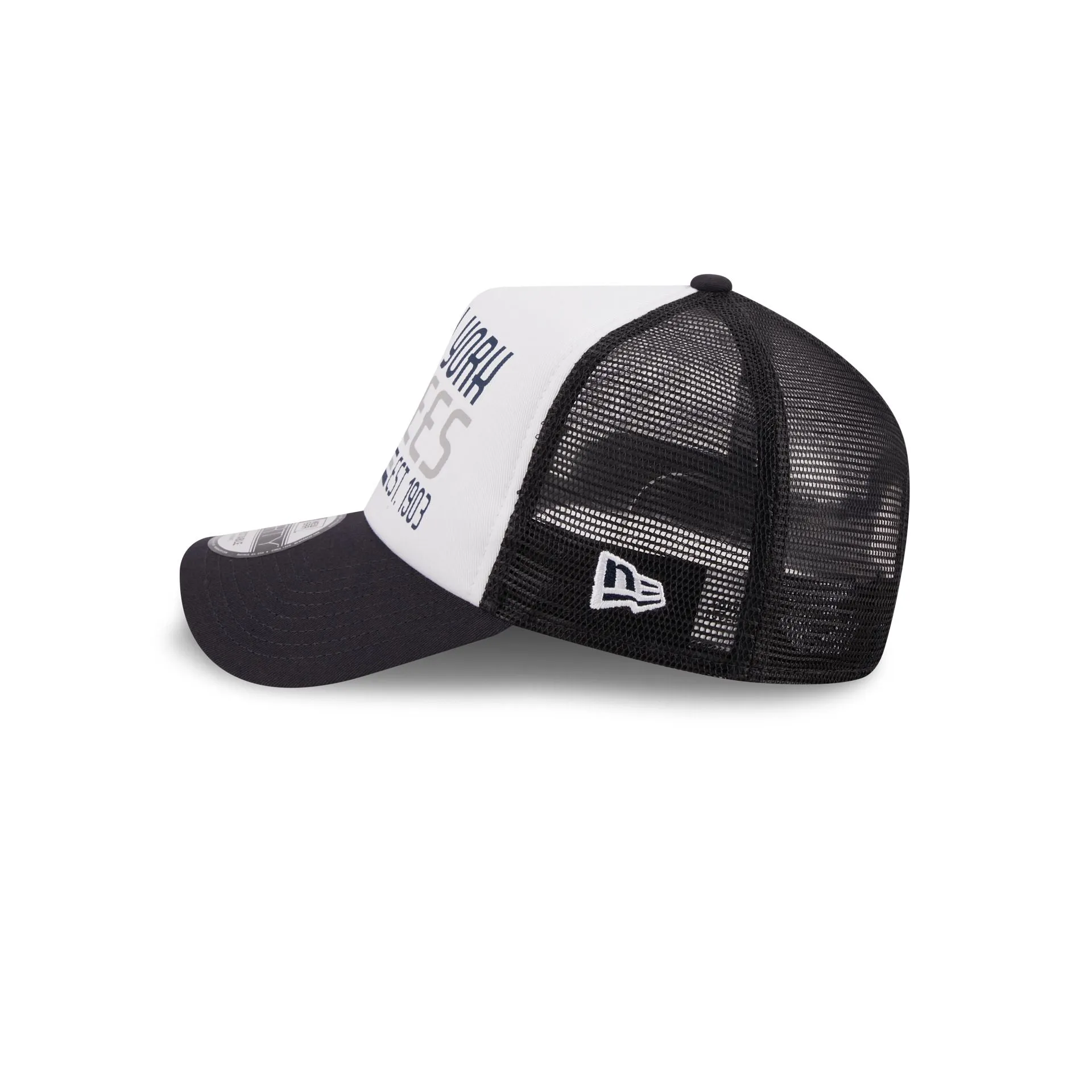 New York Yankees Lift Pass 9FORTY A-Frame Snapback Hat sold by New Era product image thumbnail 4