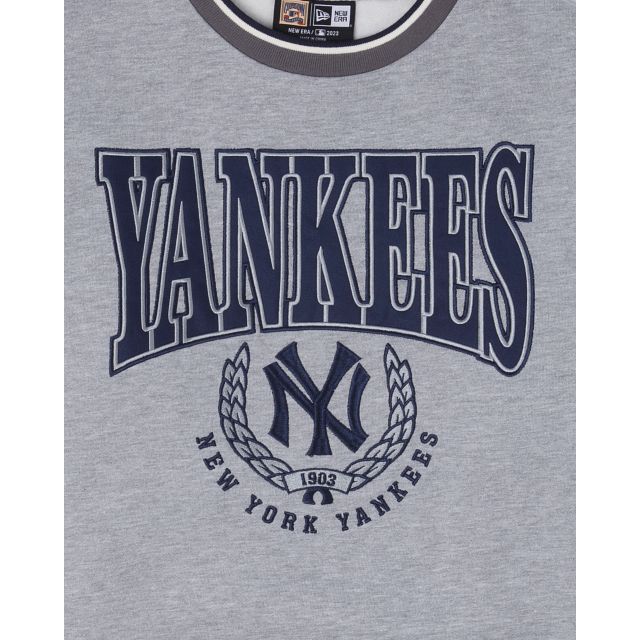 New York Yankees Throwback Crewneck sold by New Era product image thumbnail 3