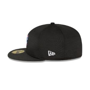 Chicago Cubs 2023 Clubhouse Black 59FIFTY Fitted Hat sold by New Era