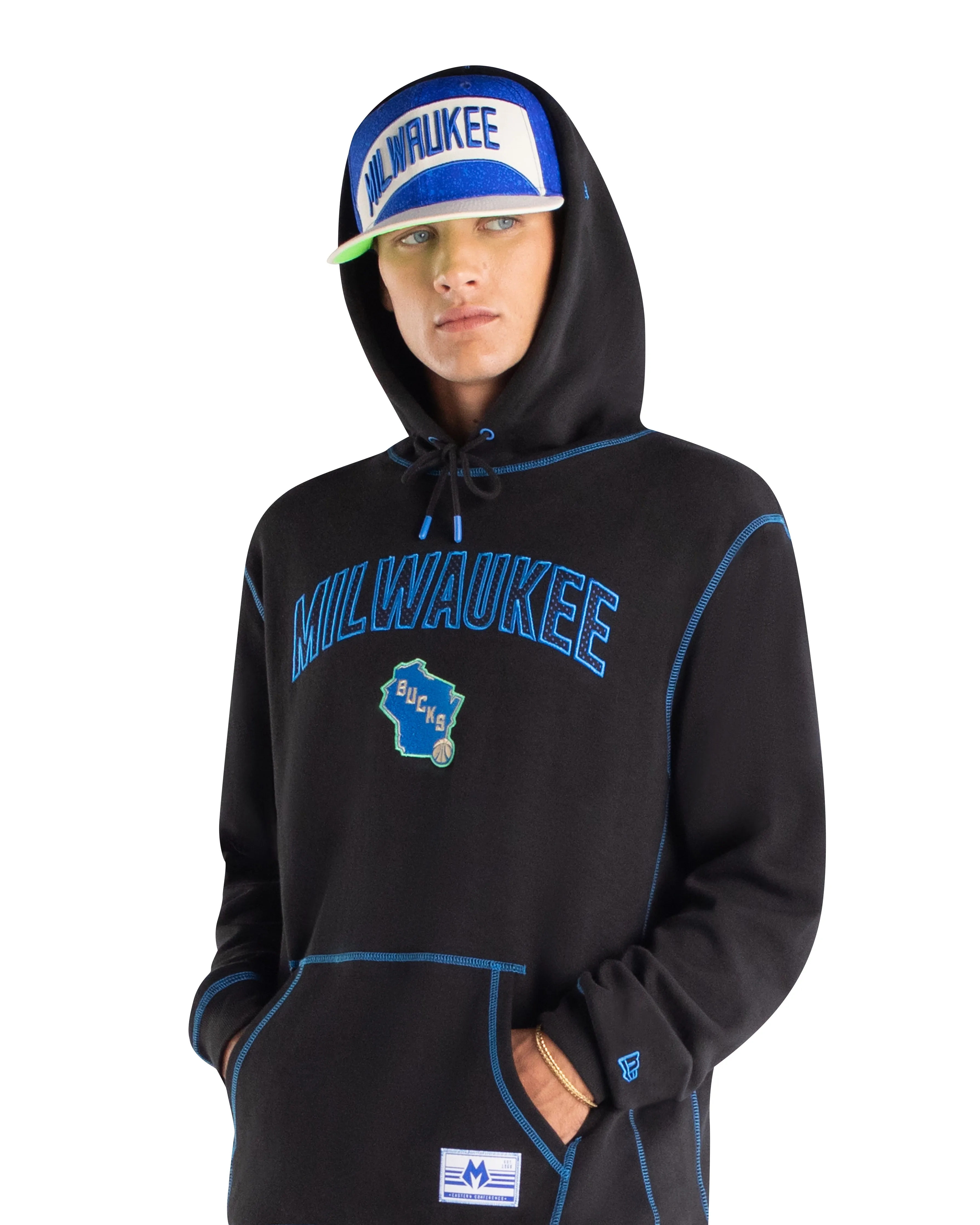 Chicago Bulls 2023 City Edition Black Hoodie sold by New Era product image thumbnail 2