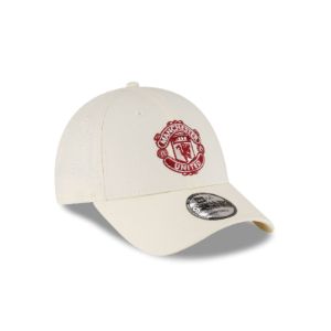 Manchester United Red Logo 9FORTY Adjustable Hat sold by New Era