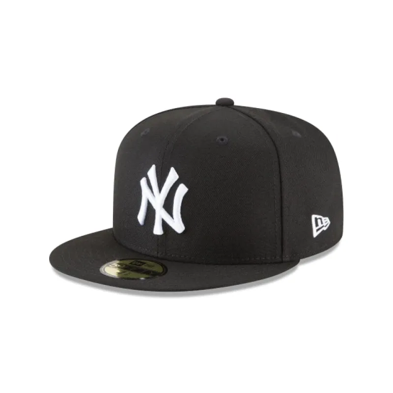 New York Yankees Black and White Basic 59FIFTY Fitted Hat sold by New Era