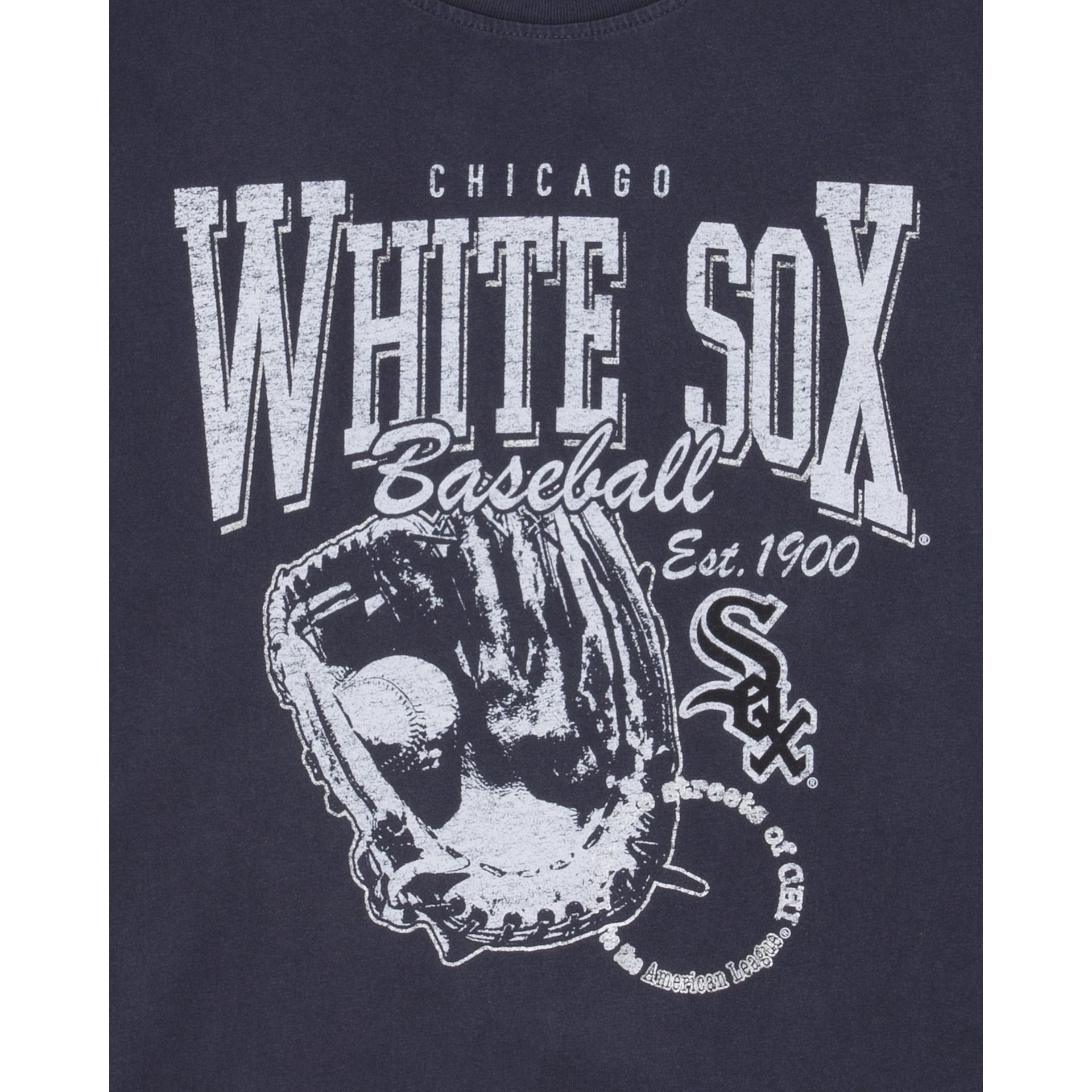 Chicago White Sox Old School Sport T-Shirt sold by New Era product image thumbnail 4