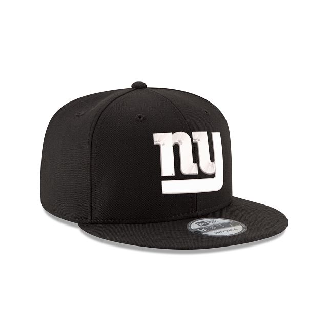 New York Giants Black and White 9FIFTY Snapback Hat sold by New Era product image thumbnail 3
