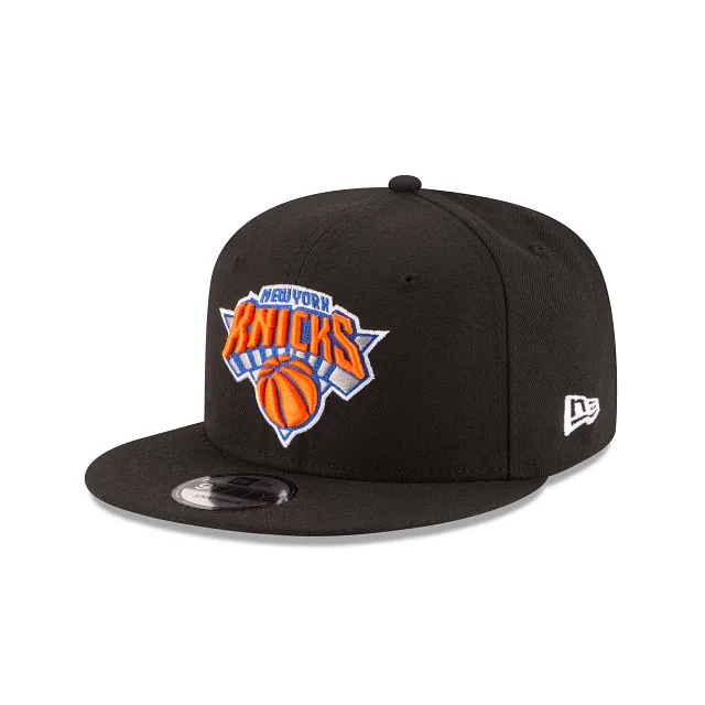 New York Knicks Basic Black 9FIFTY Snapback Hat sold by New Era