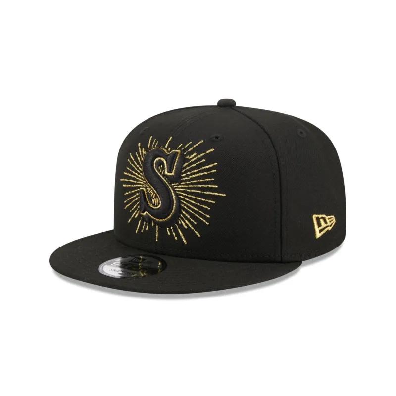 Seattle Mariners Metallic Logo 9FIFTY Snapback Hat sold by New Era