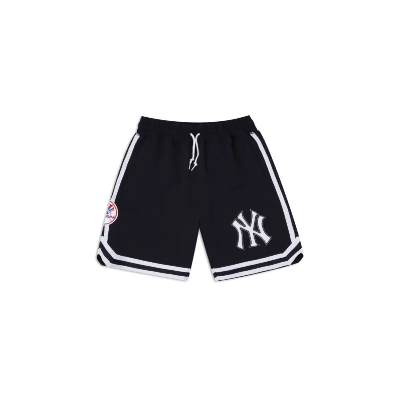 New York Yankees Logo Select Shorts sold by New Era