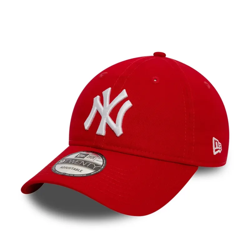 New York Yankees League Essential Red 9TWENTY Adjustable Cap made by New Era