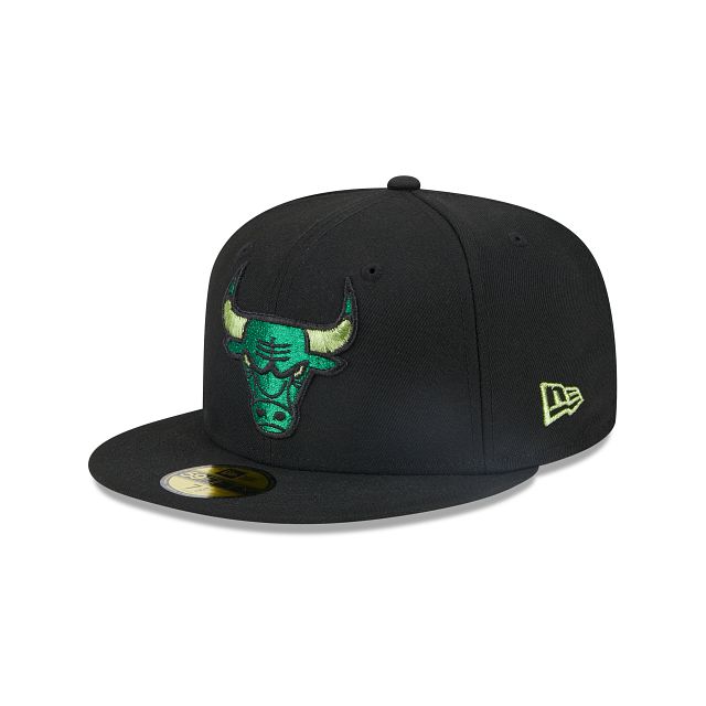 Chicago Bulls Metallic Pop 59FIFTY Fitted Hat sold by New Era