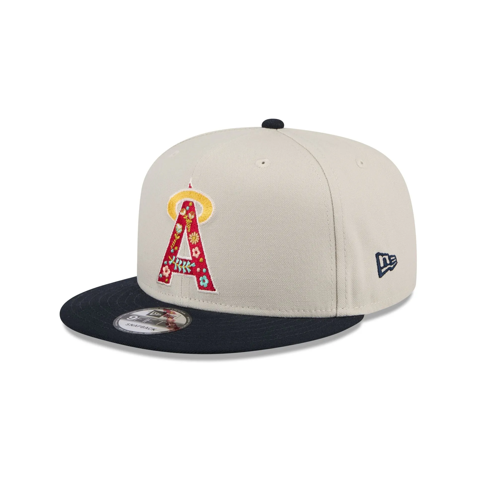 Los Angeles Angels Floral Fill 9FIFTY Snapback Hat sold by New Era product image thumbnail 3