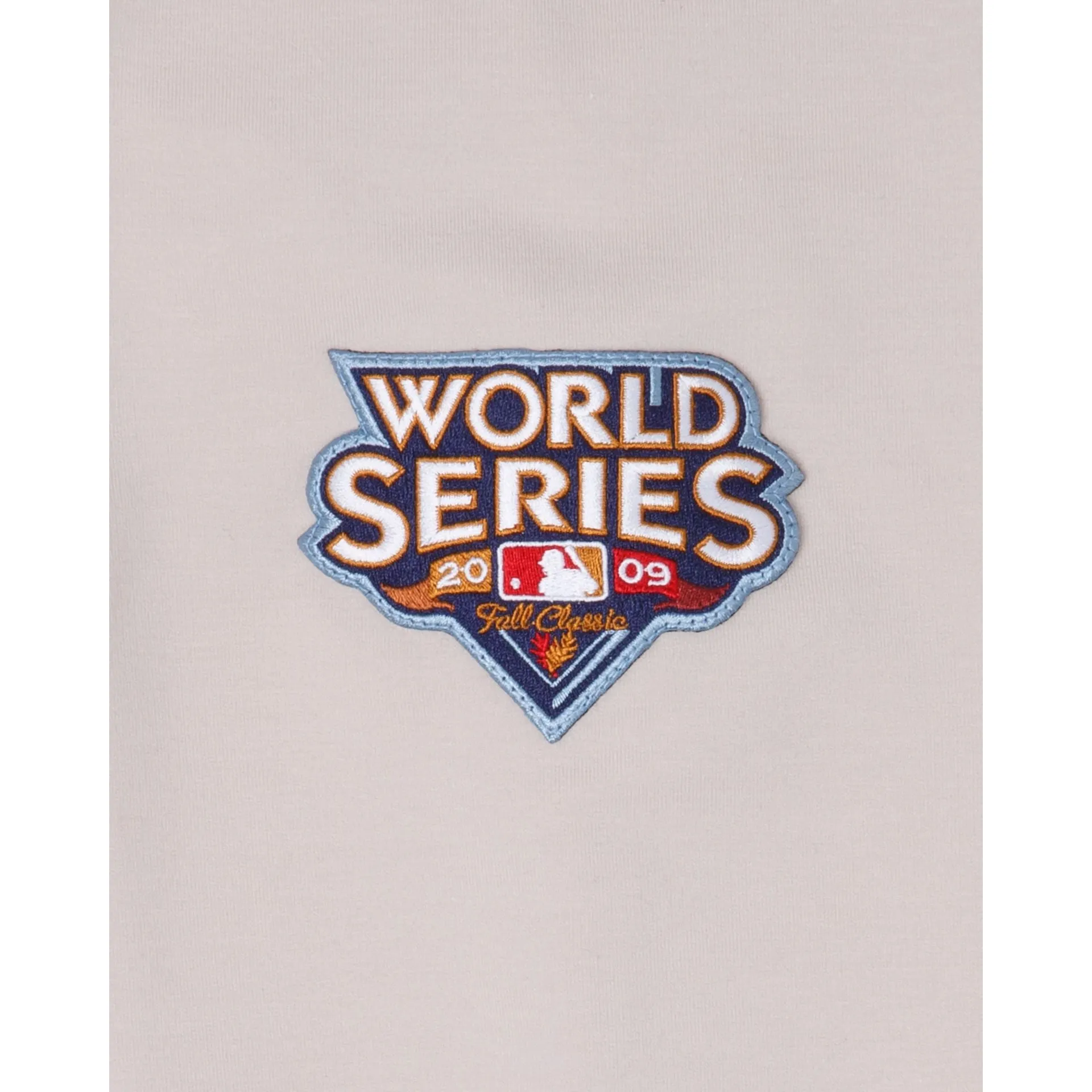 New York Yankees Logo Select Chrome Hoodie sold by New Era product image thumbnail 5