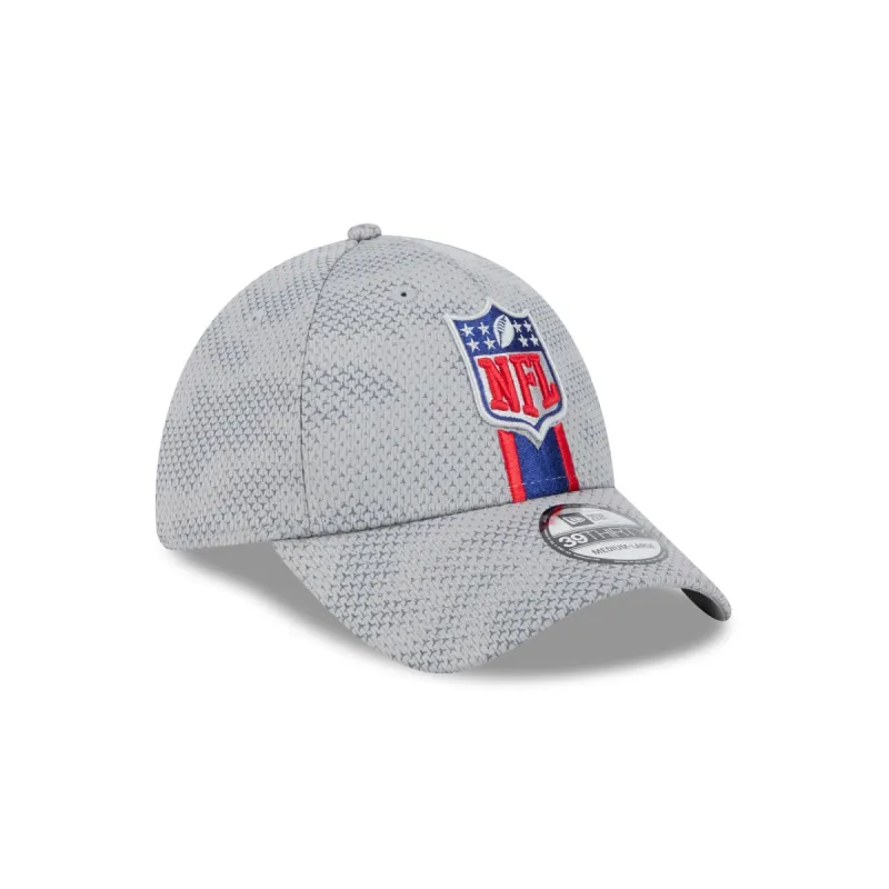 NFL 2024 Sideline Gray 39THIRTY Stretch Fit Hat sold by New Era