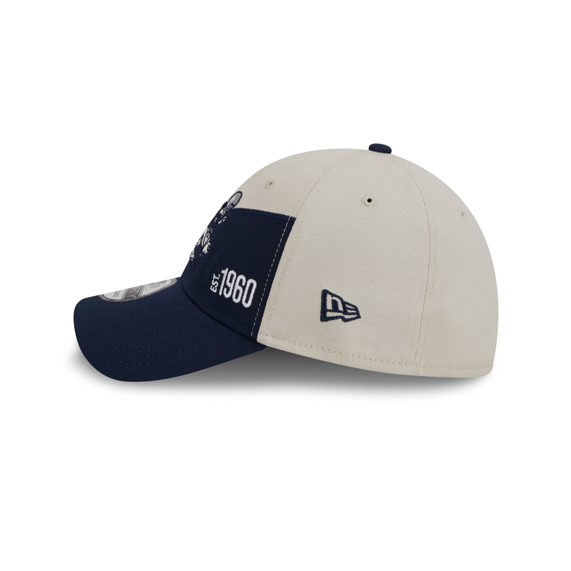 Dallas Cowboys 2023 Sideline Historic 39THIRTY Stretch Fit Hat sold by New Era product image thumbnail 4