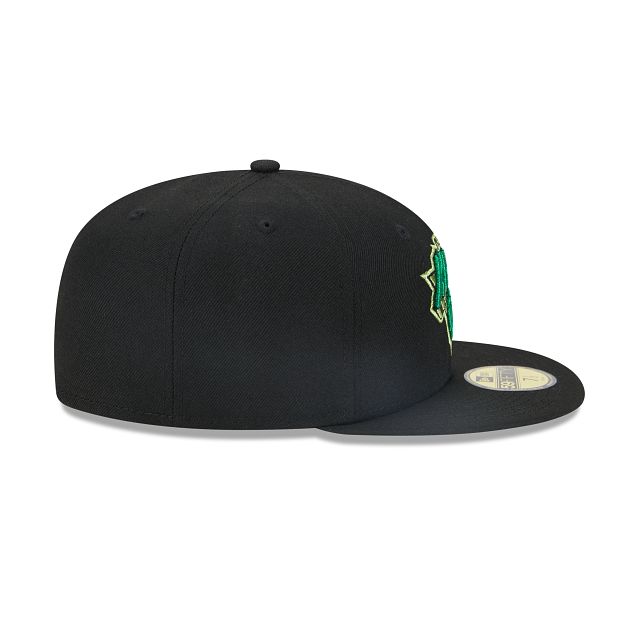 New York Knicks Metallic Pop 59FIFTY Fitted Hat sold by New Era product image thumbnail 5