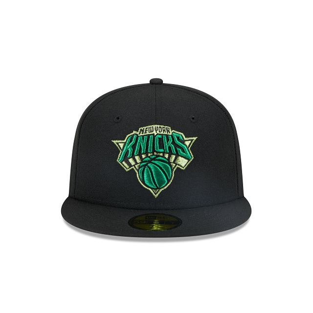 New York Knicks Metallic Pop 59FIFTY Fitted Hat sold by New Era product image thumbnail 2