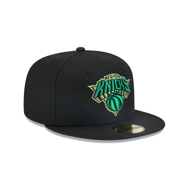 New York Knicks Metallic Pop 59FIFTY Fitted Hat sold by New Era product image thumbnail 3