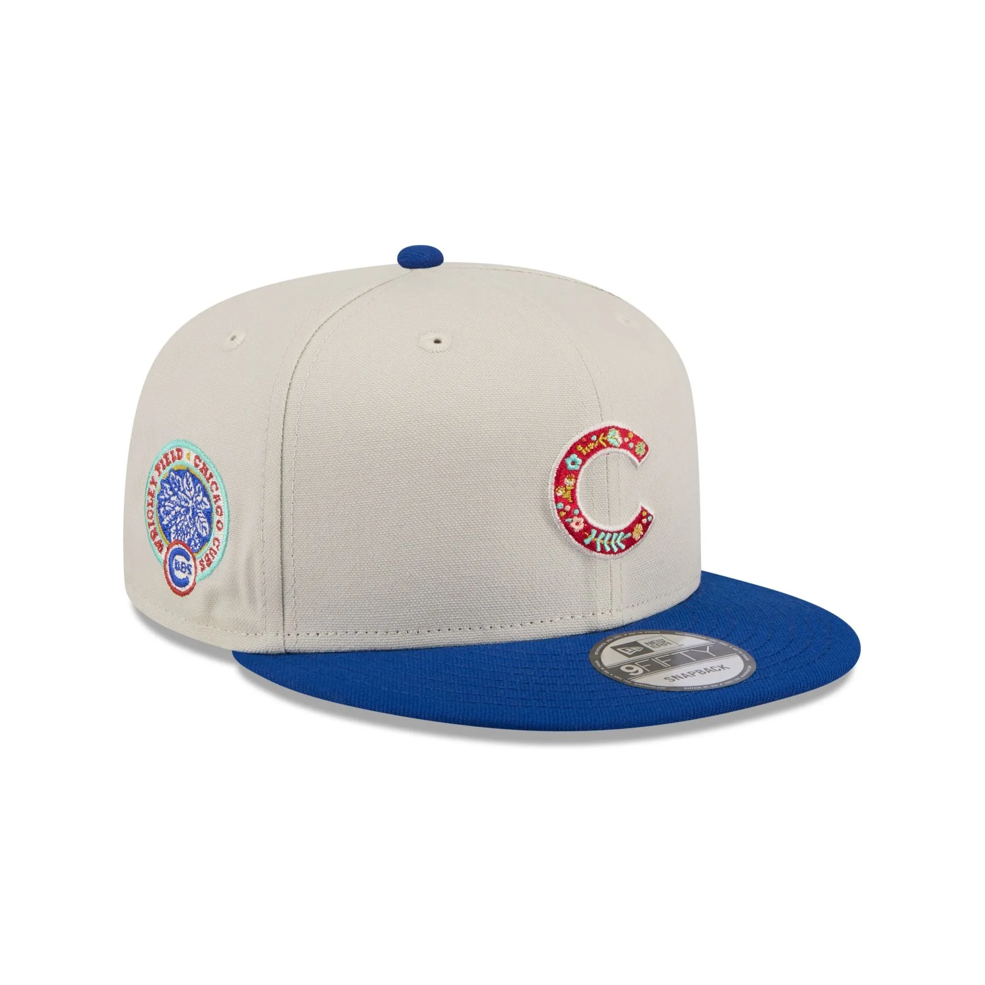 Chicago Cubs Floral Fill 9FIFTY Snapback Hat sold by New Era