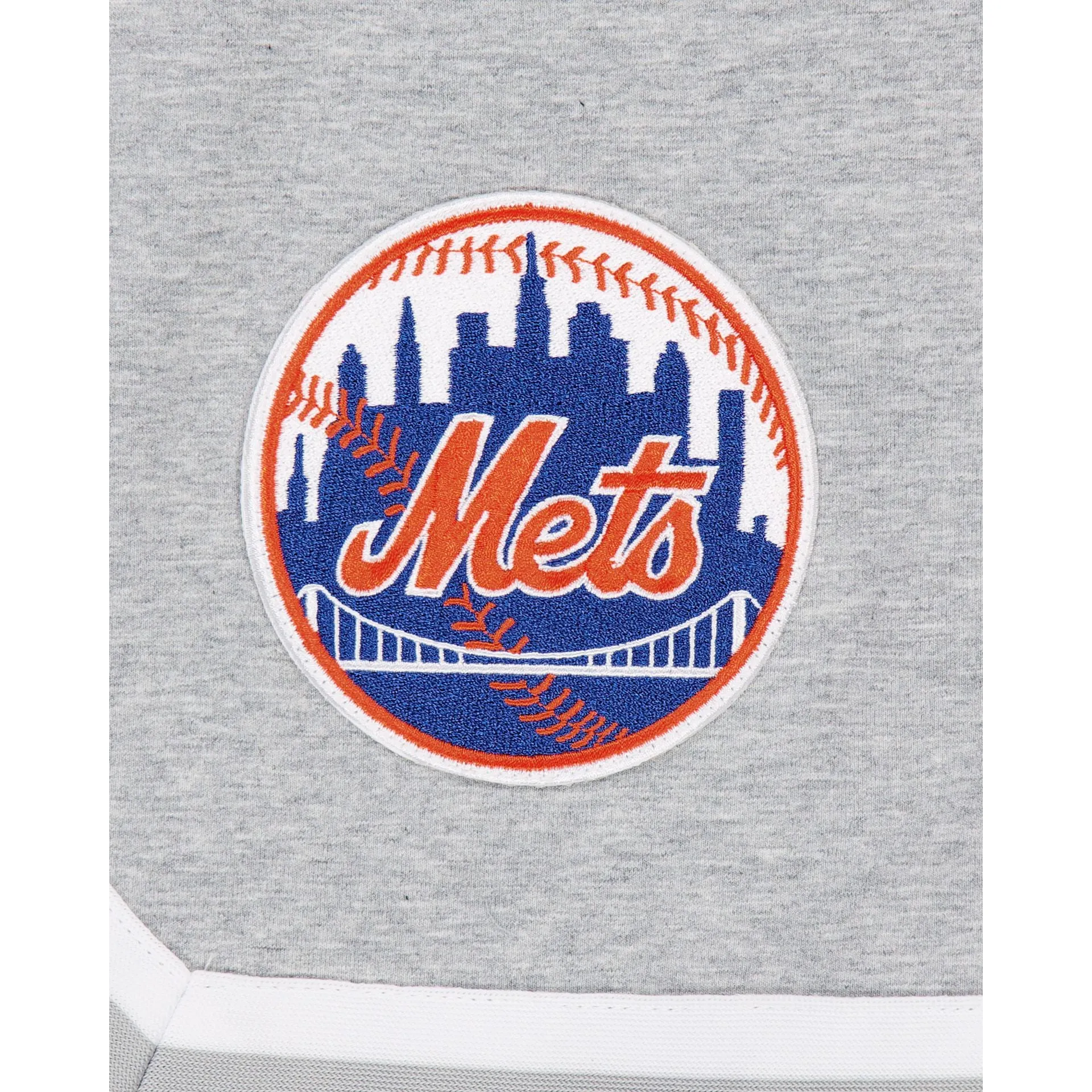New York Mets Gray Logo Select Shorts sold by New Era product image thumbnail 4