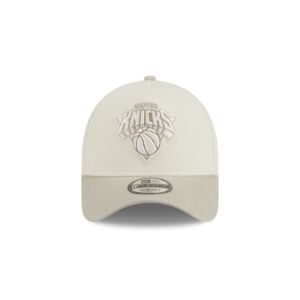New York Knicks Visor Pop 9FORTY A-Frame Snapback sold by New Era