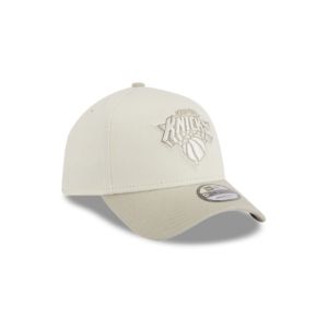 New York Knicks Visor Pop 9FORTY A-Frame Snapback sold by New Era
