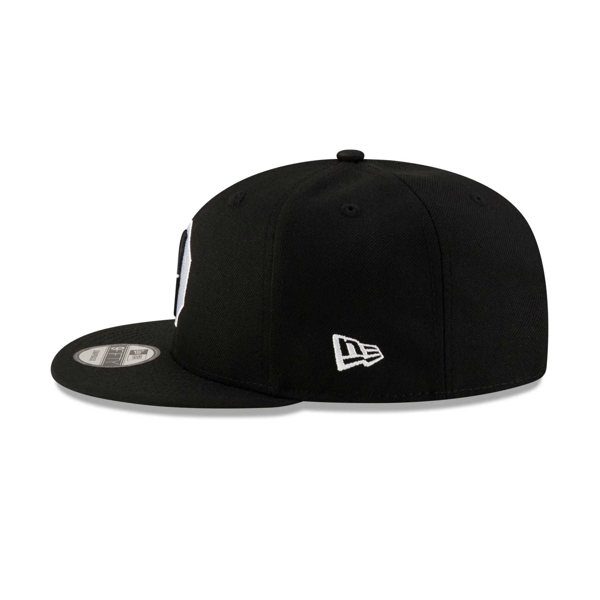 UFC Mexico Black Glove 9FIFTY Snapback Hat sold by New Era product image thumbnail 5