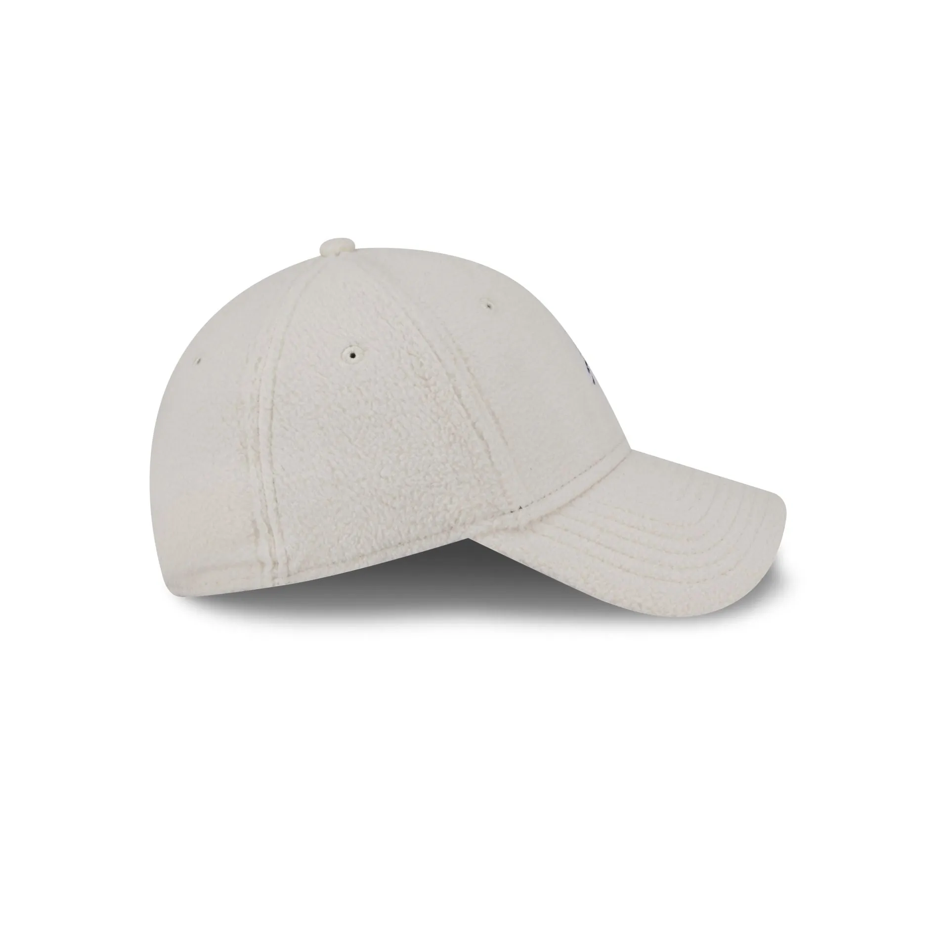 Atlanta Braves Cozy Women's 9FORTY Adjustable Hat sold by New Era product image thumbnail 5