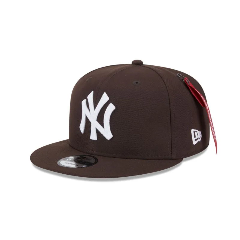 Alpha Industries x New York Yankees Brown 9FIFTY Snapback Hat sold by New Era